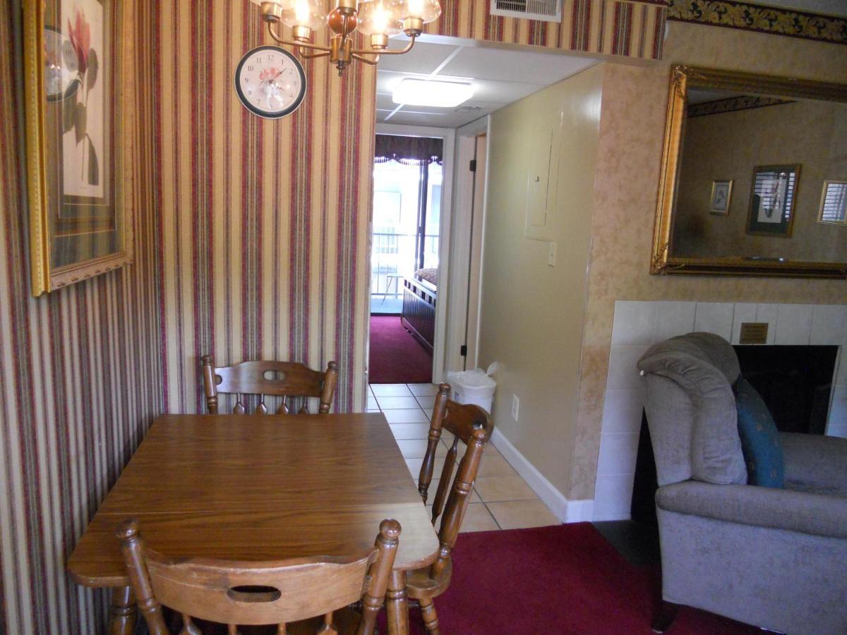 Oak Square 201 Apartment Гетлинбург Екстериор снимка